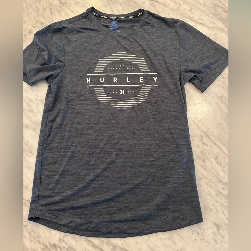 Men’s Small Hurley Grey Short Sleeve Tee